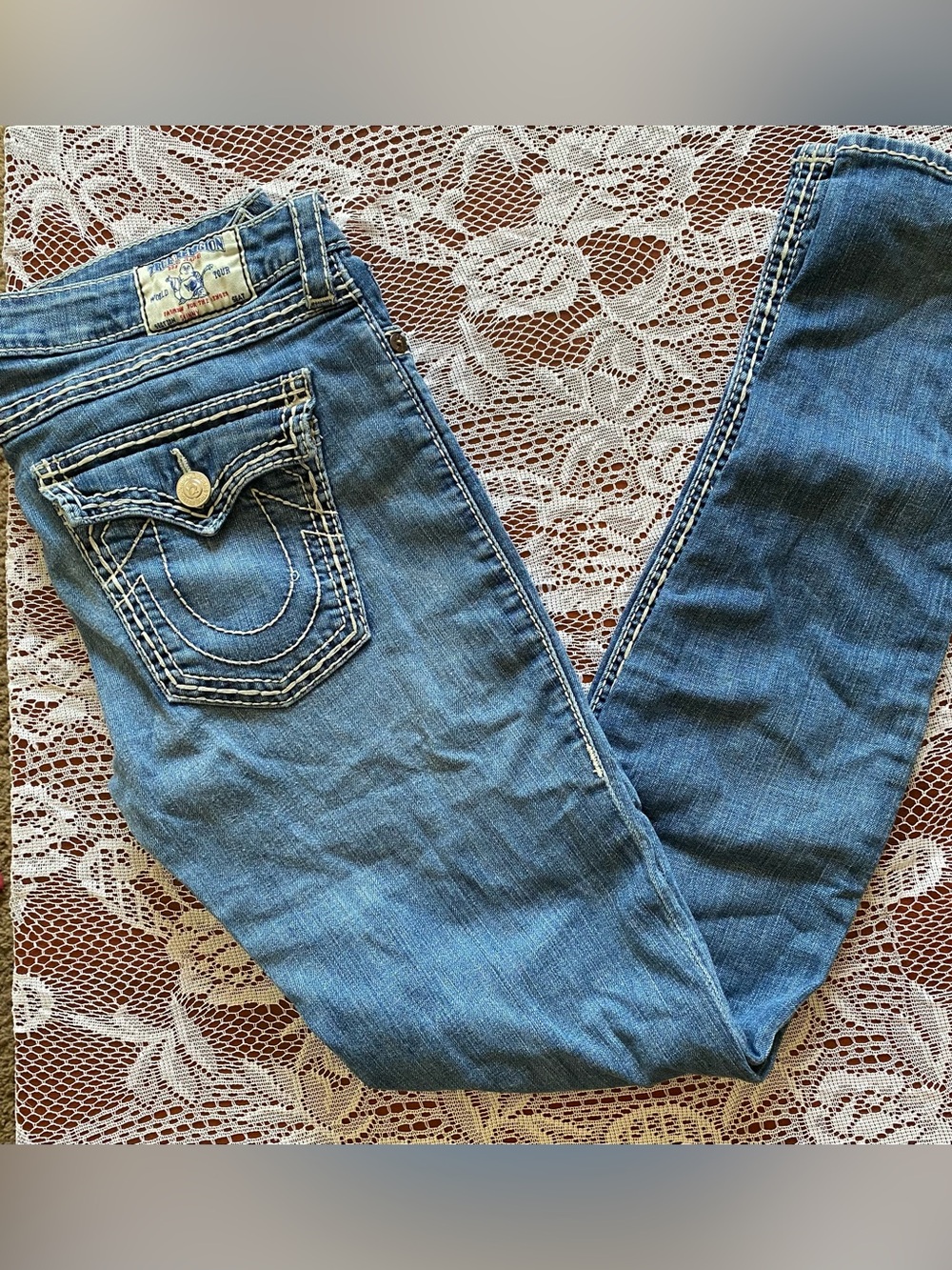 Classic True religion Blue Women's Jeans with Embroidered Back Pocket